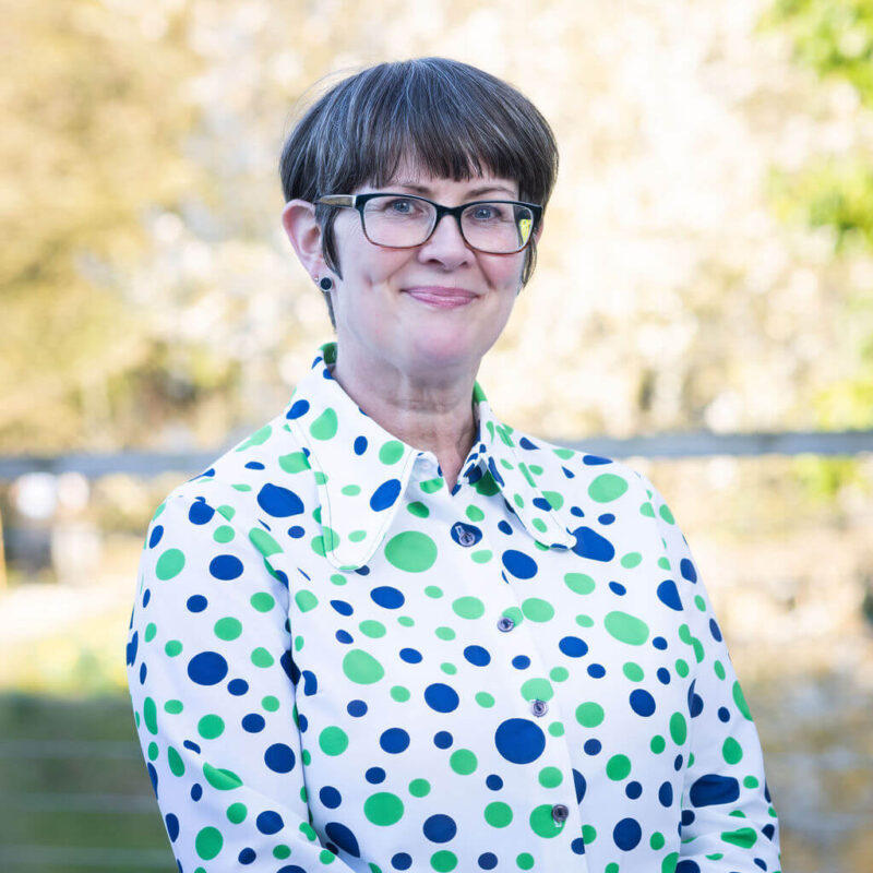 Libby Adsett